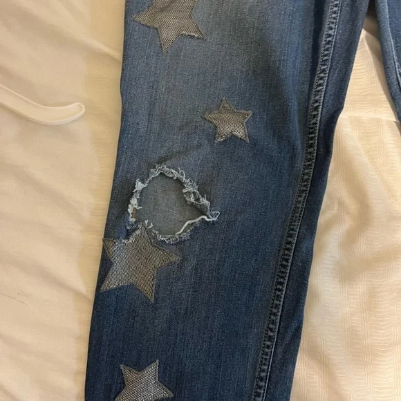 Level 99 ankle pants with stars appliqué - Picture 3 of 7